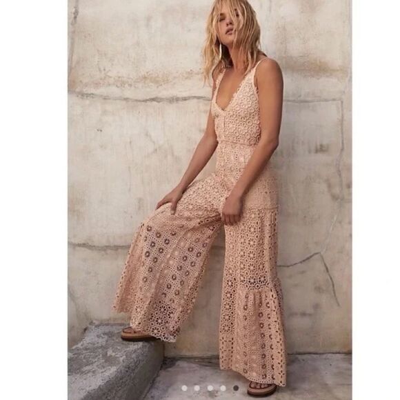 FP ONE
Yesenia Jumpsuit - Picture 2 of 10